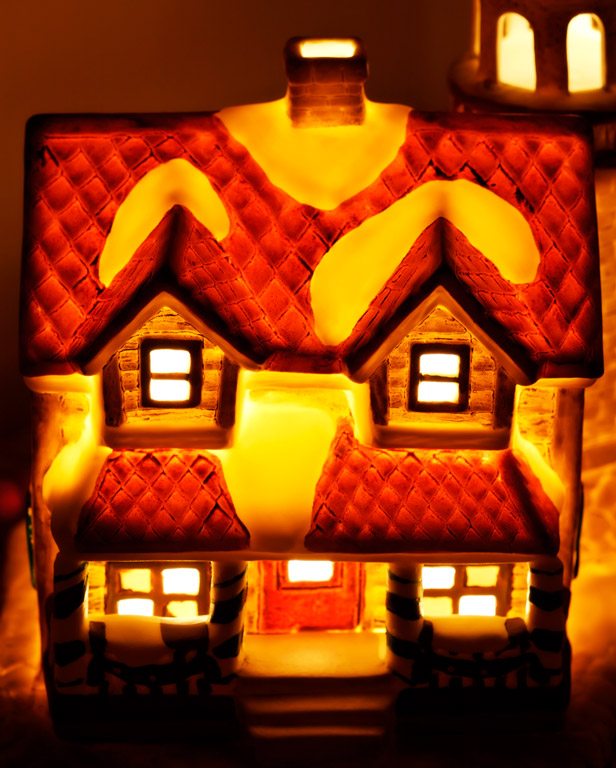 813 - Holiday Callers