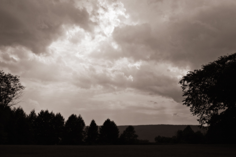 711 - Last Light (Gathering Storm)