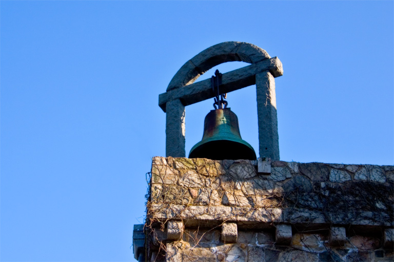 219 - A Bell for Monday