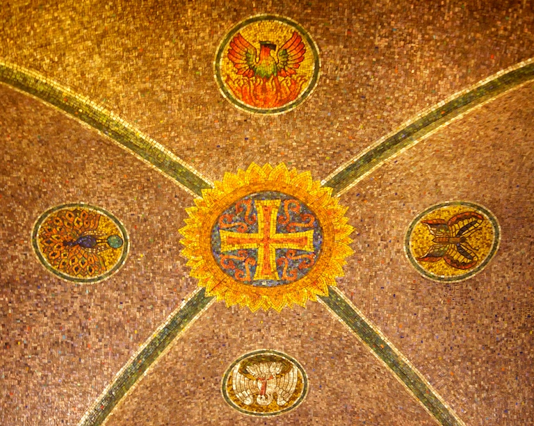 1062 - Mosaic Symbology