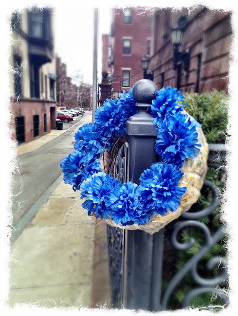 2870 - Railing Wreath