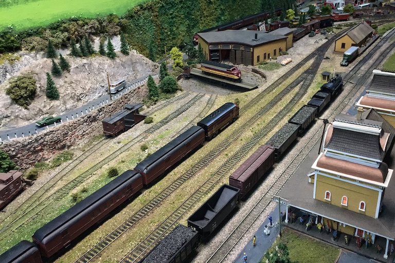 3168 - Rail Yard